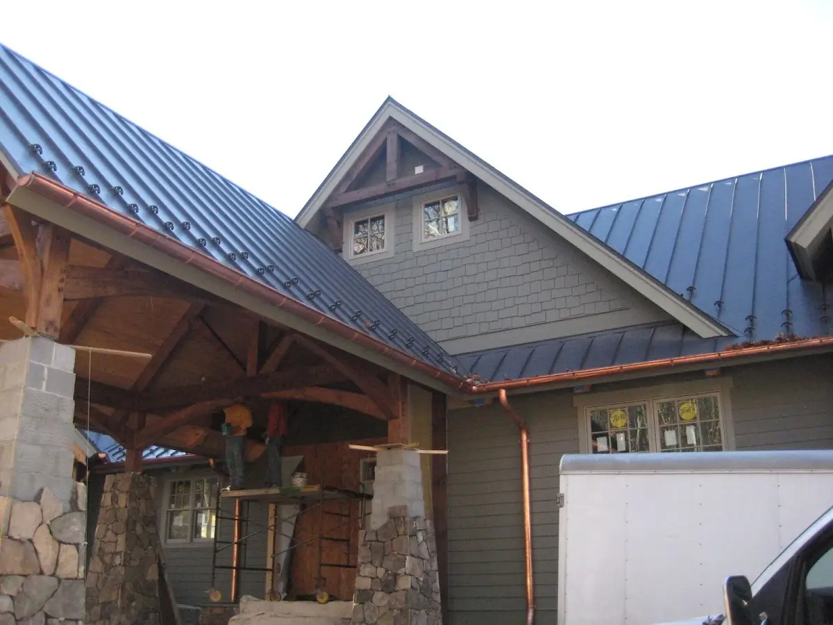 Craftsman Roofing team delivering quality roofing work in Shorb